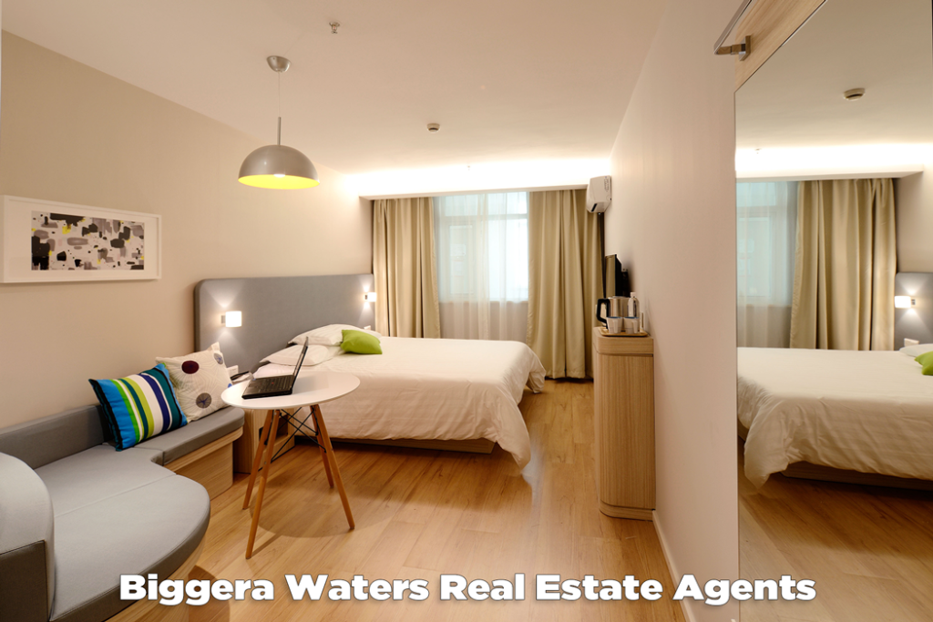 Biggera Waters Real Estate Agents - Craig Douglas 0418 189 963