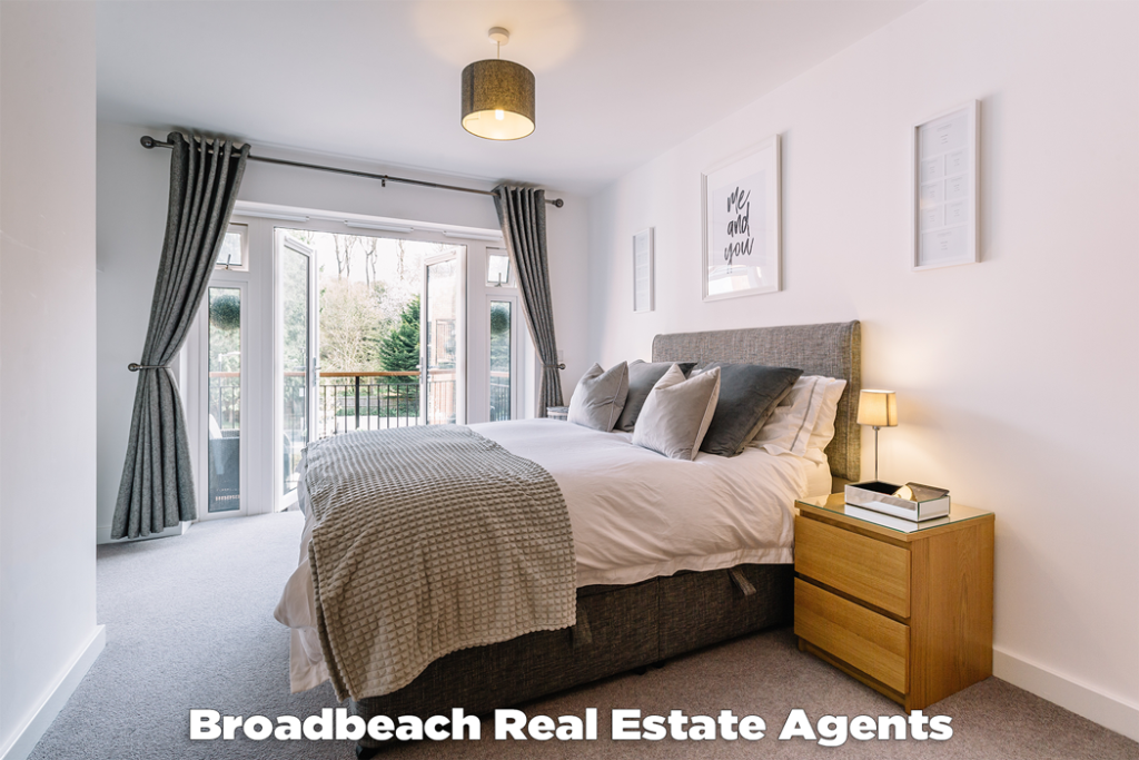 Broadbeach Real Estate Agents - Craig Douglas 0418 189 963