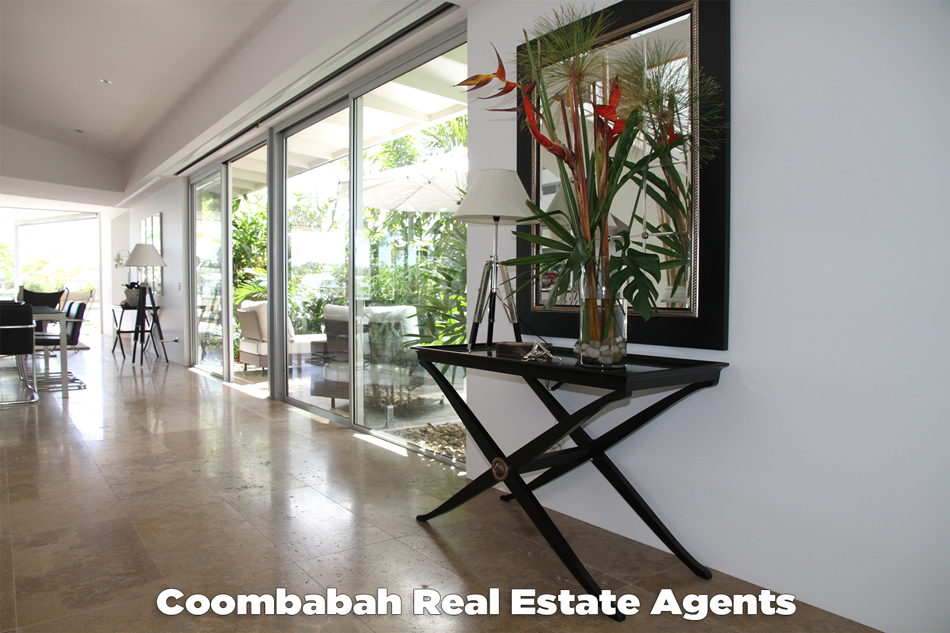 Coombabah Real Estate Agents - Craig Douglas 0418 189 963