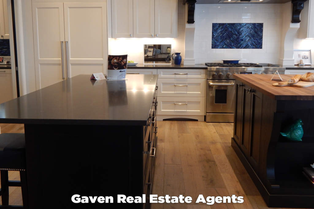 Gaven Real Estate Agents - Craig Douglas 0418 189 963