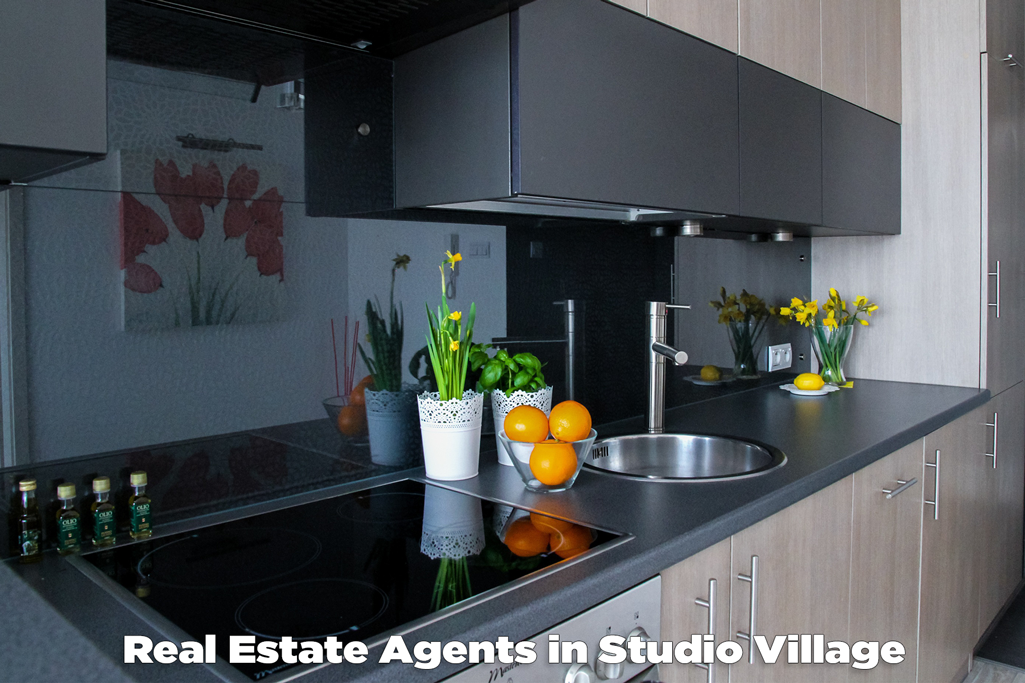 Real Estate Agents in Studio Village - Craig Douglas 0418 189 963